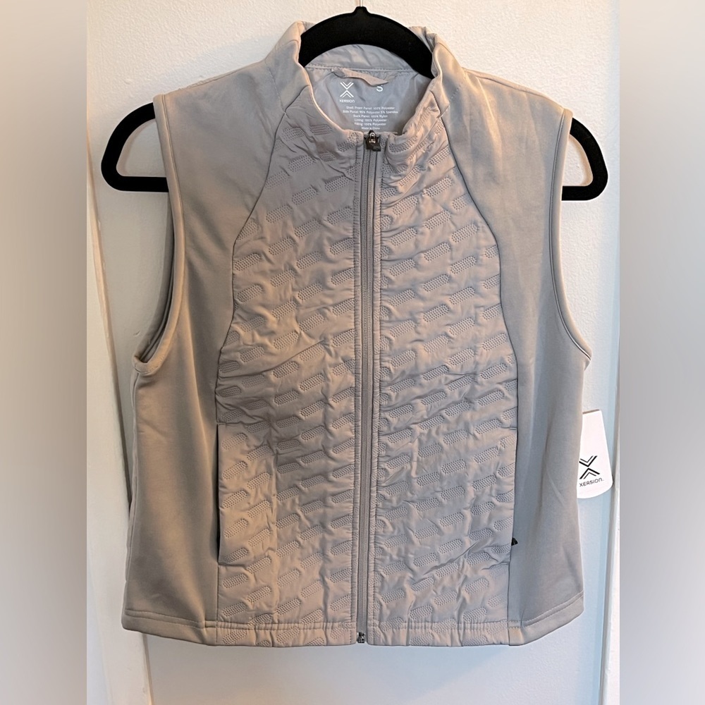 Xersion lightweight athletic vest